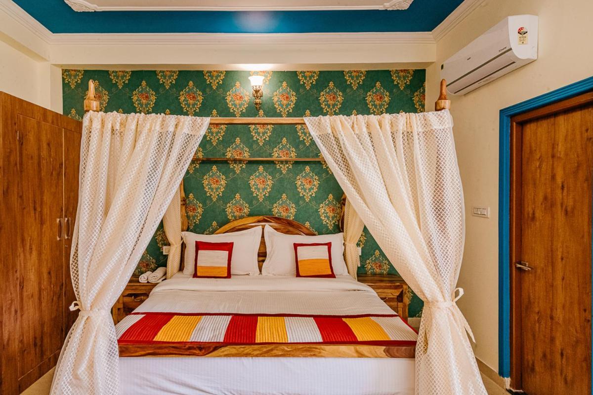 Aditya Palace Пушкар Экстерьер фото