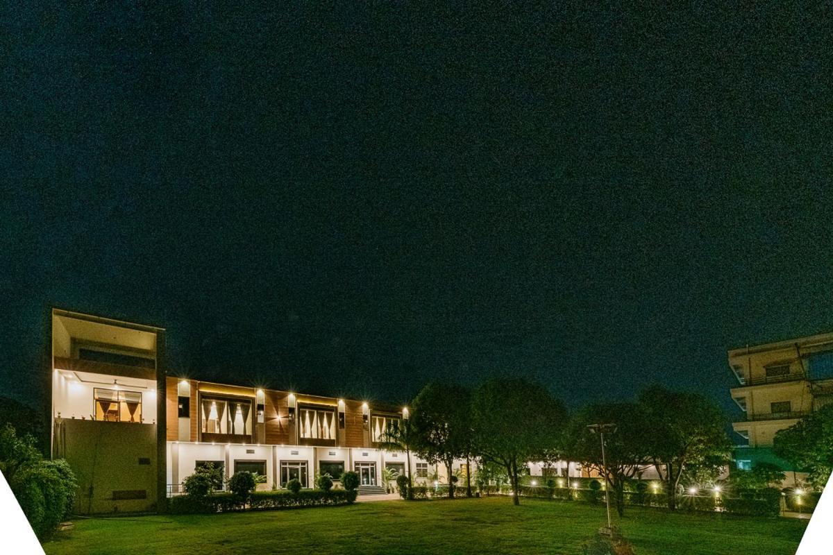 Aditya Palace Пушкар Экстерьер фото