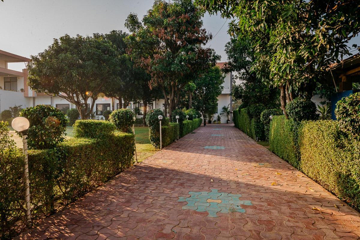 Aditya Palace Пушкар Экстерьер фото